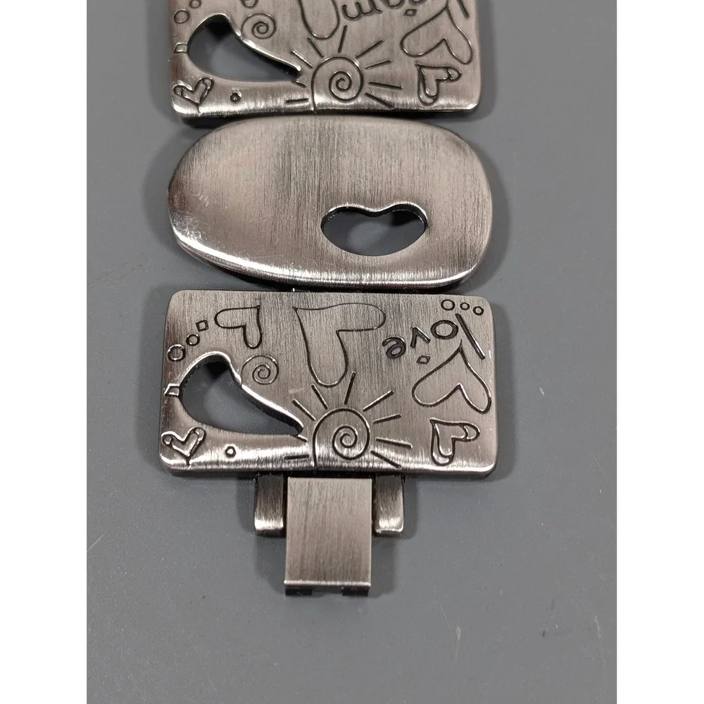 Dream Live Love Heart Bracelet Watch Silver Tone Womens 7in‎ Working